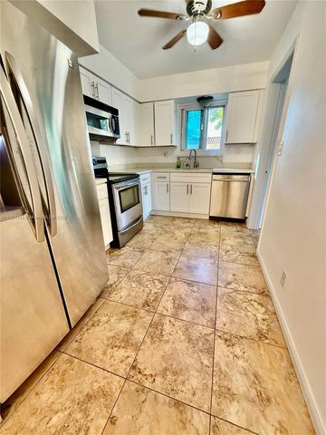 4449 SW 35th Ave, Dania Beach, FL 33312