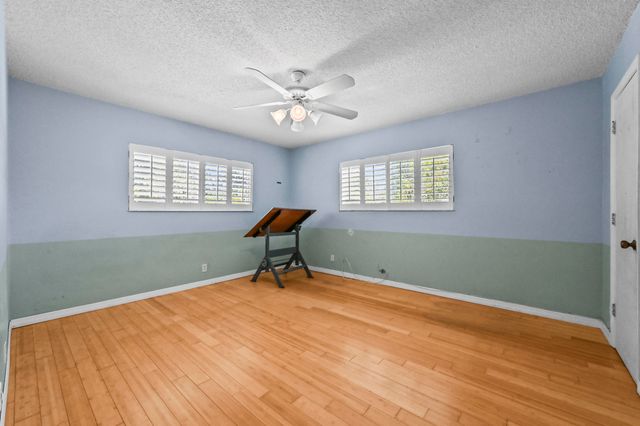 2009 SW 36th Avenue, Delray Beach, FL 33445