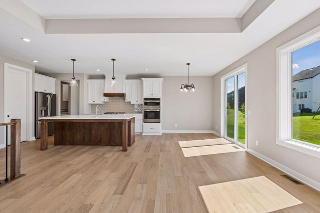 15453 111th Avenue N, Dayton, MN 55369