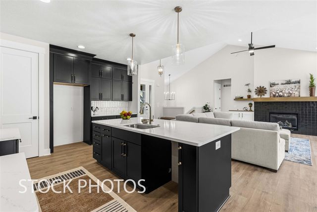 8137 W Pq Avenue, Kalamazoo, MI 49009