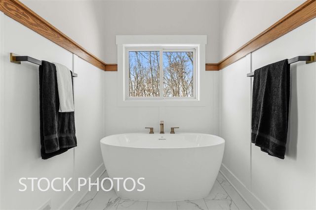 8137 W Pq Avenue, Kalamazoo, MI 49009