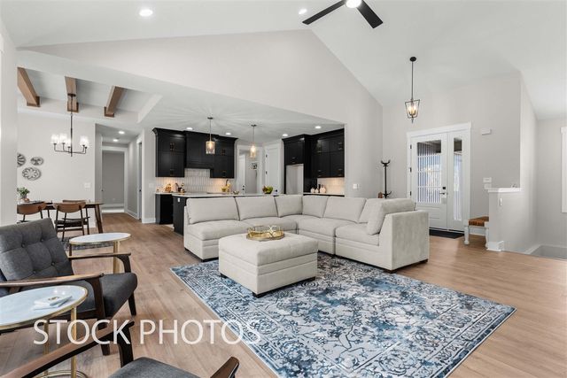 8137 W Pq Avenue, Kalamazoo, MI 49009