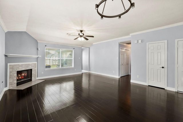 9030 Sable Terrace Lane, Houston, TX 77044