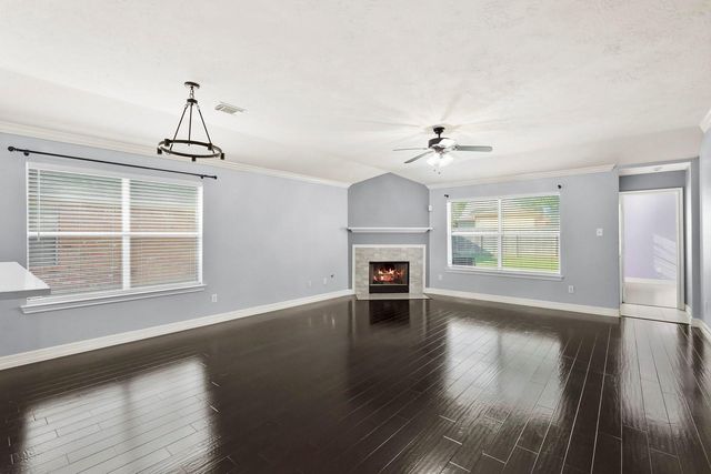 9030 Sable Terrace Lane, Houston, TX 77044