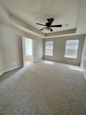 7535 Park Bend Lane, Pasadena, TX 77505