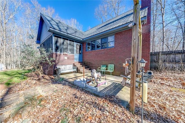 7790 Jefferson Road, Athens, GA 30607