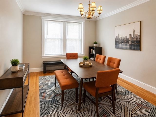 32 Summit Ave 5, Brookline, MA 02446