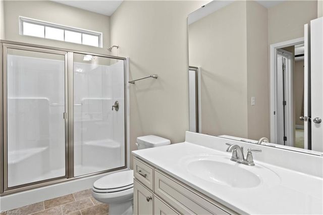 3694 Vestavia Drive, Kernersville, NC 27284