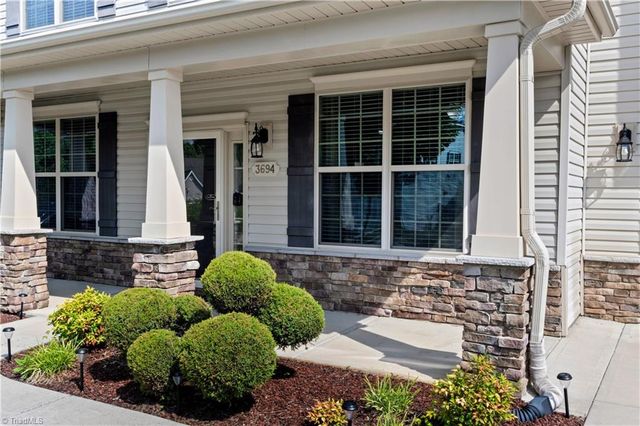 3694 Vestavia Drive, Kernersville, NC 27284