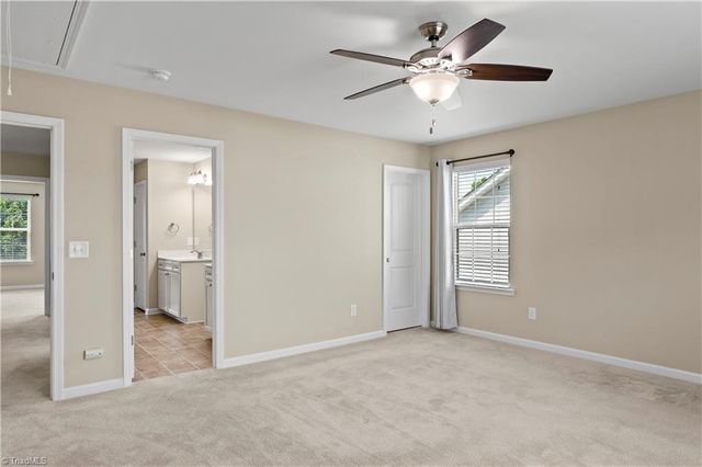 3694 Vestavia Drive, Kernersville, NC 27284