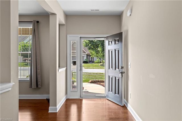 3694 Vestavia Drive, Kernersville, NC 27284