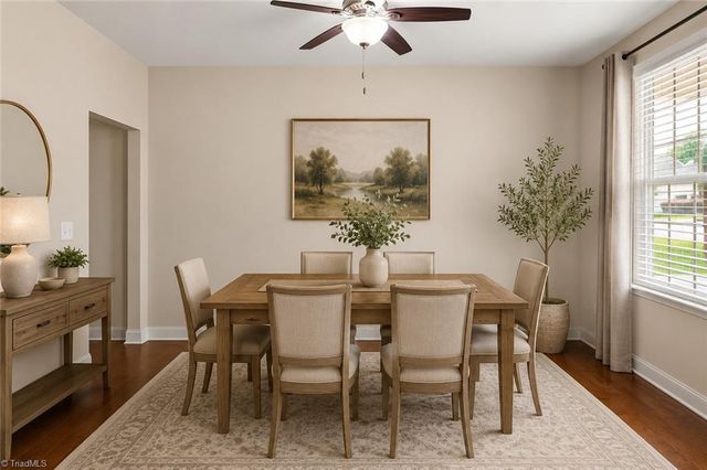 3694 Vestavia Drive, Kernersville, NC 27284