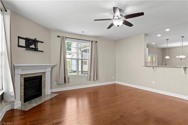 3694 Vestavia Drive, Kernersville, NC 27284