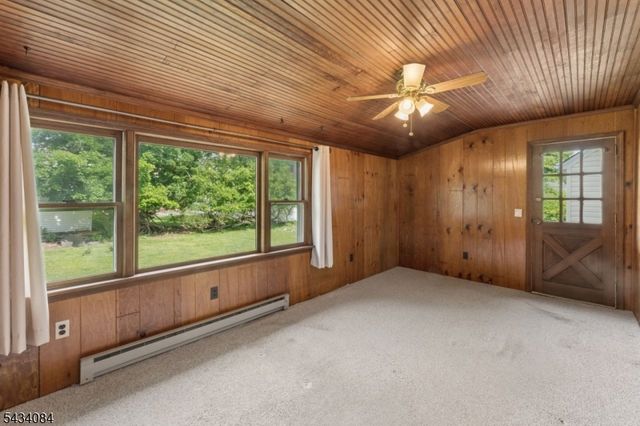 11 Kempshall Ter, Fanwood Boro, NJ 07023