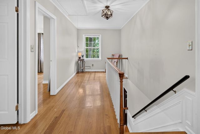 1376 Ruffner Court, Niskayuna, NY 12309
