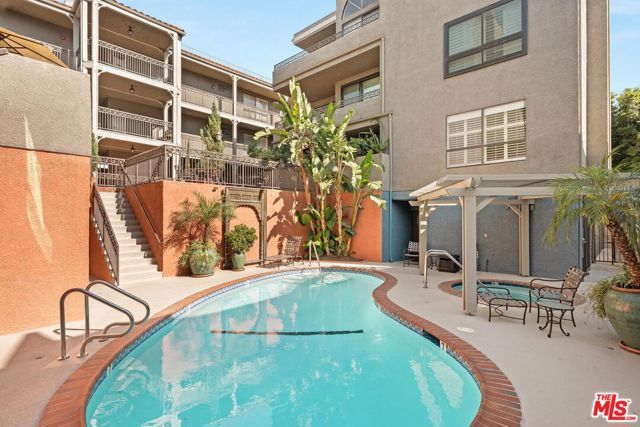 14844 Dickens Street 108, Sherman Oaks, CA 91403