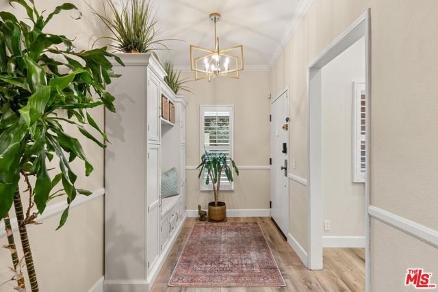14844 Dickens Street 108, Sherman Oaks, CA 91403
