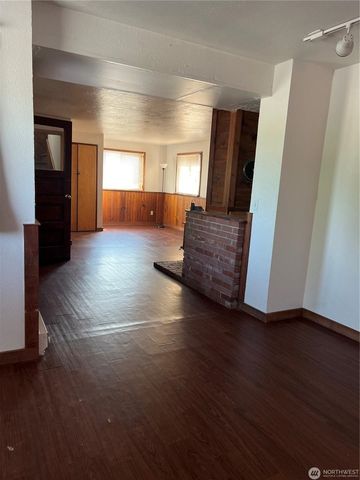 124 Main St, Other, WA 98844