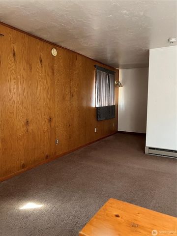 124 Main St, Other, WA 98844