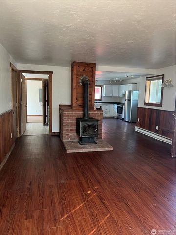 124 Main St, Other, WA 98844