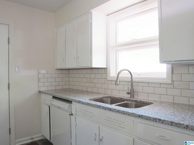 1213 BIRCHWOOD STREET, Birmingham, AL 35215