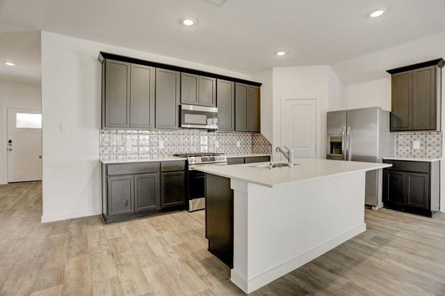 7902 Marconi Corsco Drive, Richmond, TX 77406