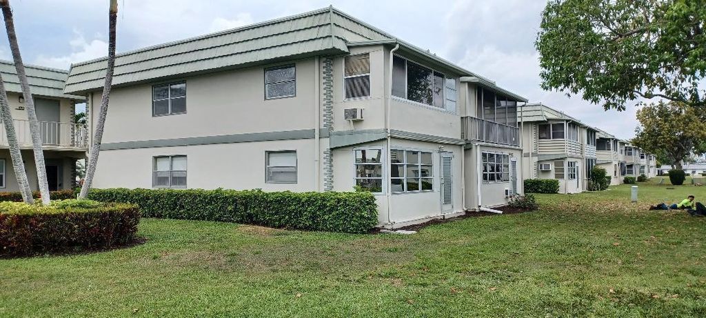 147 Monaco D, Delray Beach, FL 33446