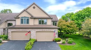 26W199 Klein Creek Drive, Winfield, IL 60190