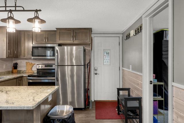 14045 290th Avenue NW, Zimmerman, MN 55398