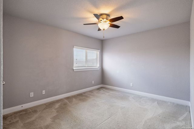 8602 Jogeva Rise, San Antonio, TX 78251