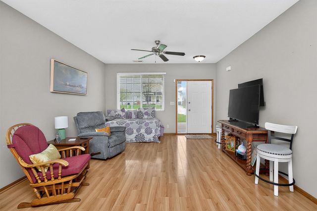 767 SE Willow Brook Drive, Waukee, IA 50263