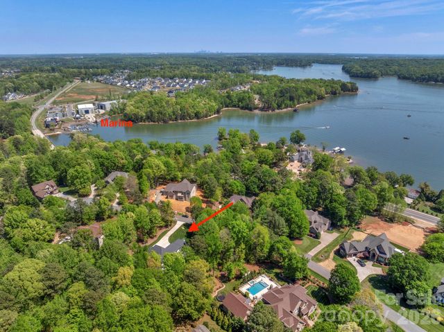 365 Stone Cliff Lane, Clover, SC 29710