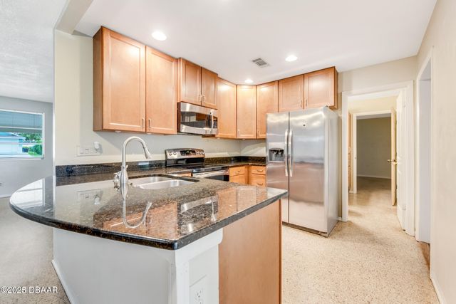 5563 Magnolia Avenue W, Port Orange, FL 32127