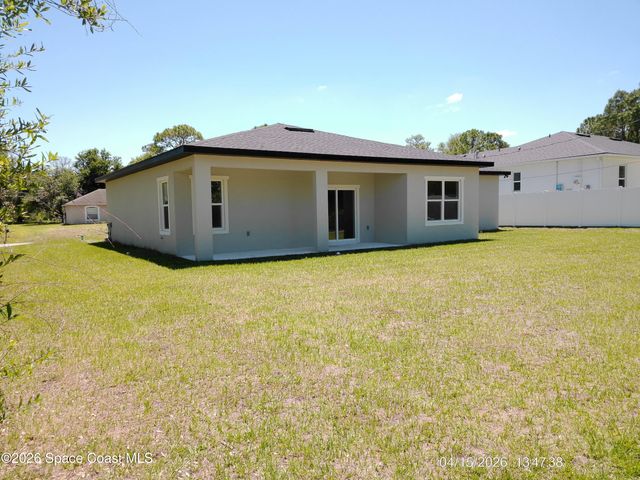 791 Reading Street SE, Palm Bay, FL 32909