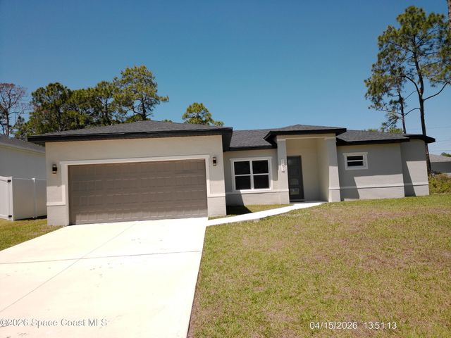 791 Reading Street SE, Palm Bay, FL 32909