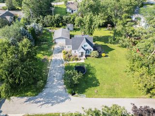 313 83rd Street, Willowbrook, IL 60527