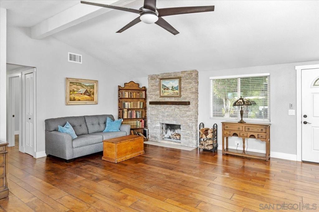 1840 Davis, Fallbrook, CA 92028 — photo 4