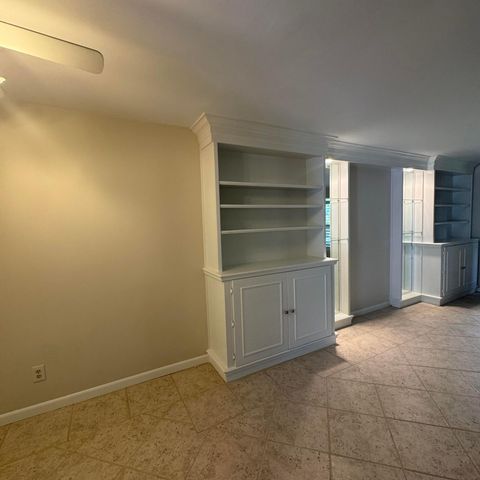 2704 Cardinal Drive, Vero Beach, FL 32963