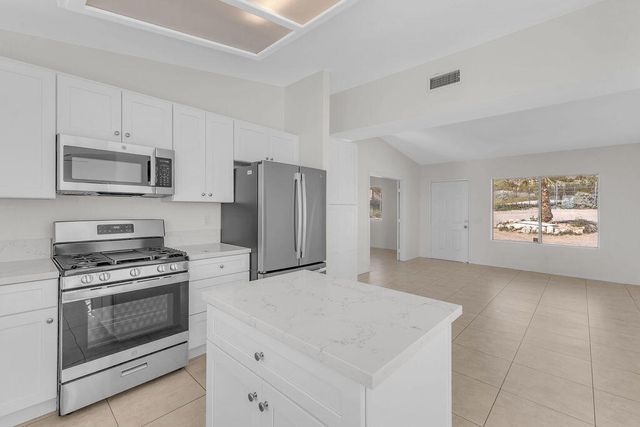 15310 Desert View Road, Palm Springs, CA 92282