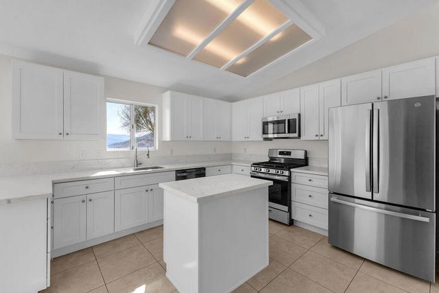 15310 Desert View Road, Palm Springs, CA 92282