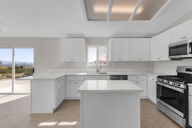 15310 Desert View Road, Palm Springs, CA 92282