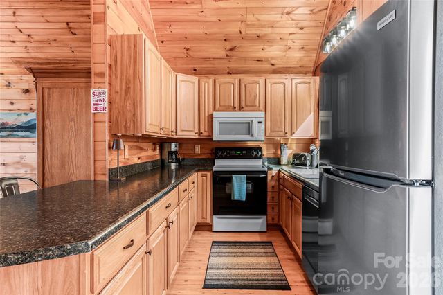 206 Amelia Lane, Bostic, NC 28018