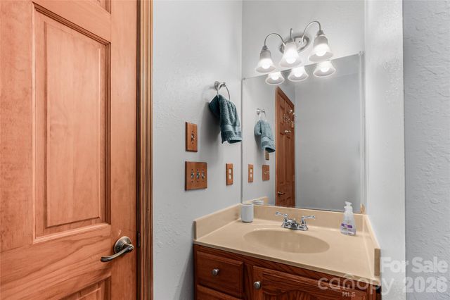 206 Amelia Lane, Bostic, NC 28018