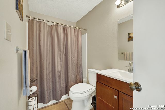 6111 Sinclair, San Antonio, TX 78222