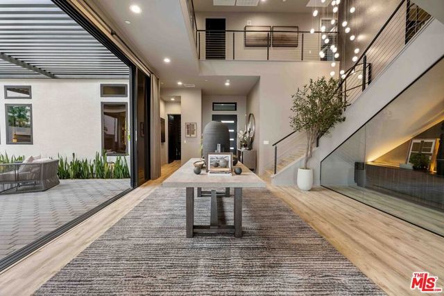 20524 W Shelley Lane, Porter Ranch, CA 91326