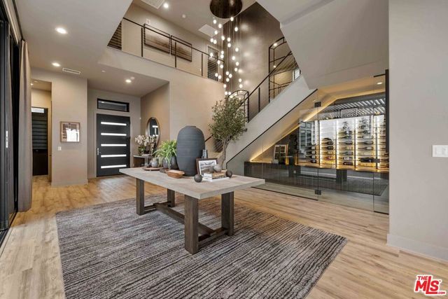 20524 W Shelley Lane, Porter Ranch, CA 91326