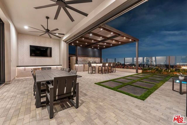 20524 W Shelley Lane, Porter Ranch, CA 91326