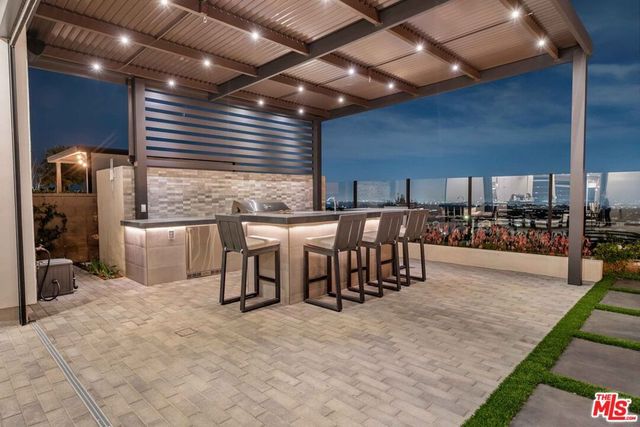 20524 W Shelley Lane, Porter Ranch, CA 91326