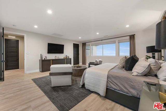 20524 W Shelley Lane, Porter Ranch, CA 91326