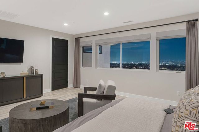 20524 W Shelley Lane, Porter Ranch, CA 91326